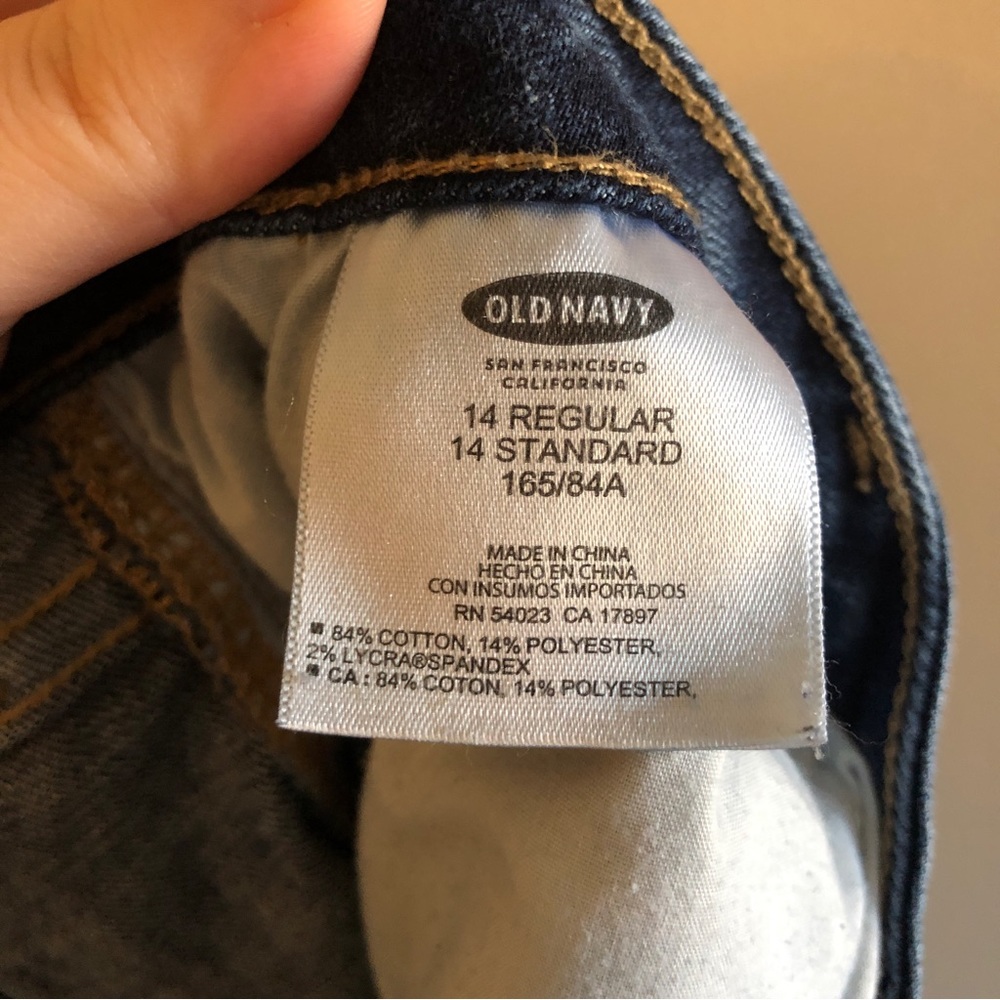Old Navy Plus Size Dark Wash Mid Rise Straight Leg Jeans - Picture 8 of 9